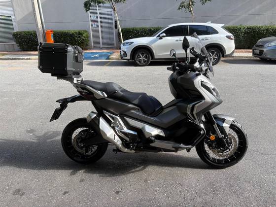 HONDA X-ADV 